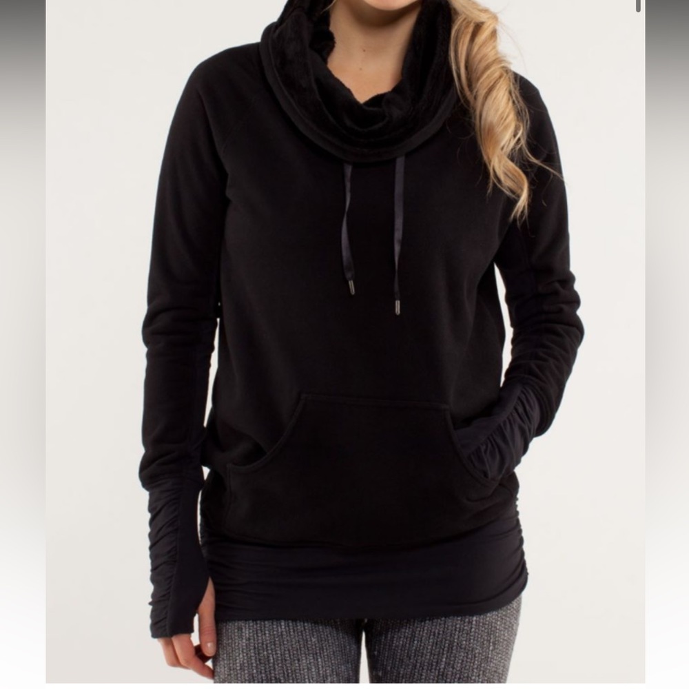 Don’t Hurry Be Happy Pull Over sweater